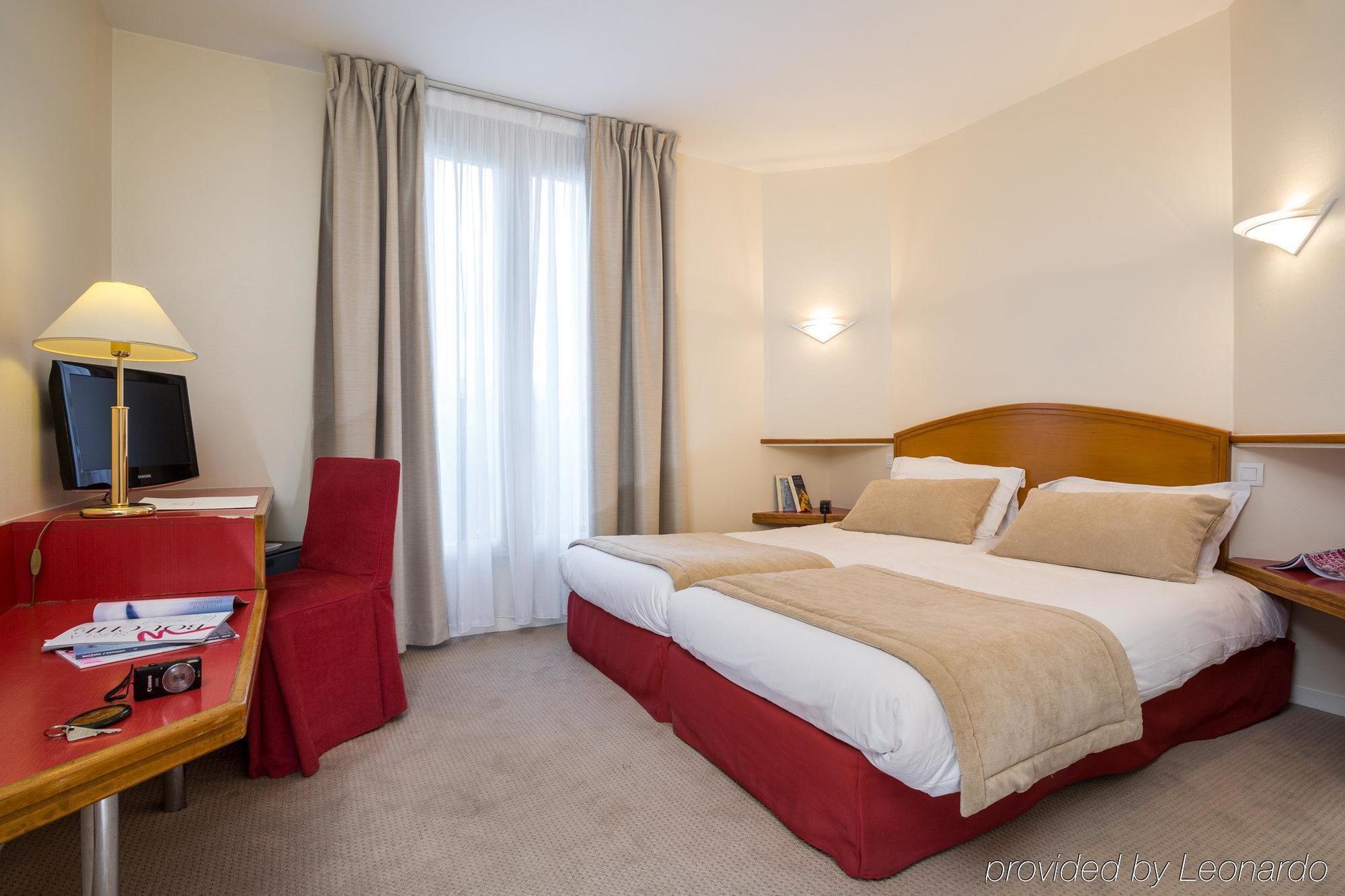 Hotel Fertel Maillot Parigi Esterno foto